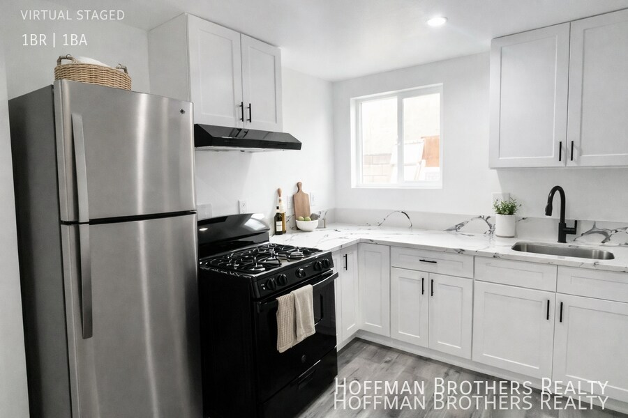 5495 Atlantic Ave in Long Beach, CA - Building Photo