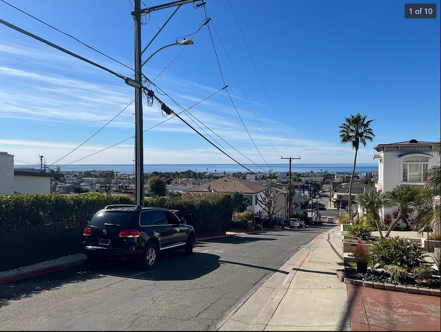 827 8th St in Hermosa Beach, CA - Building Photo