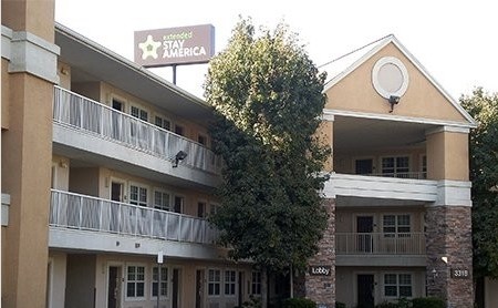 Extended Stay America in Bakersfield, CA - Building Photo