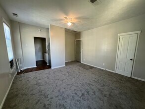 2515 S St, Unit 2517 in Lincoln, NE - Building Photo - Building Photo