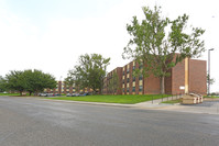 Independence Village Senior Apartments in Amarillo, TX - Foto de edificio - Building Photo