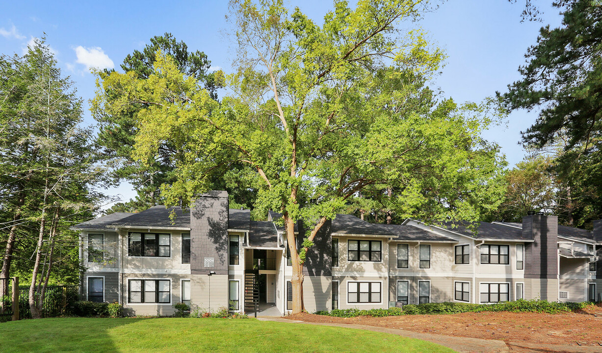 The Park at Vinings in Smyrna, GA - Foto de edificio