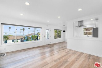 3519 S Denison Ave in Los Angeles, CA - Building Photo - Building Photo