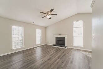 9236 Kimmel Ln in Charlotte, NC - Building Photo - Building Photo