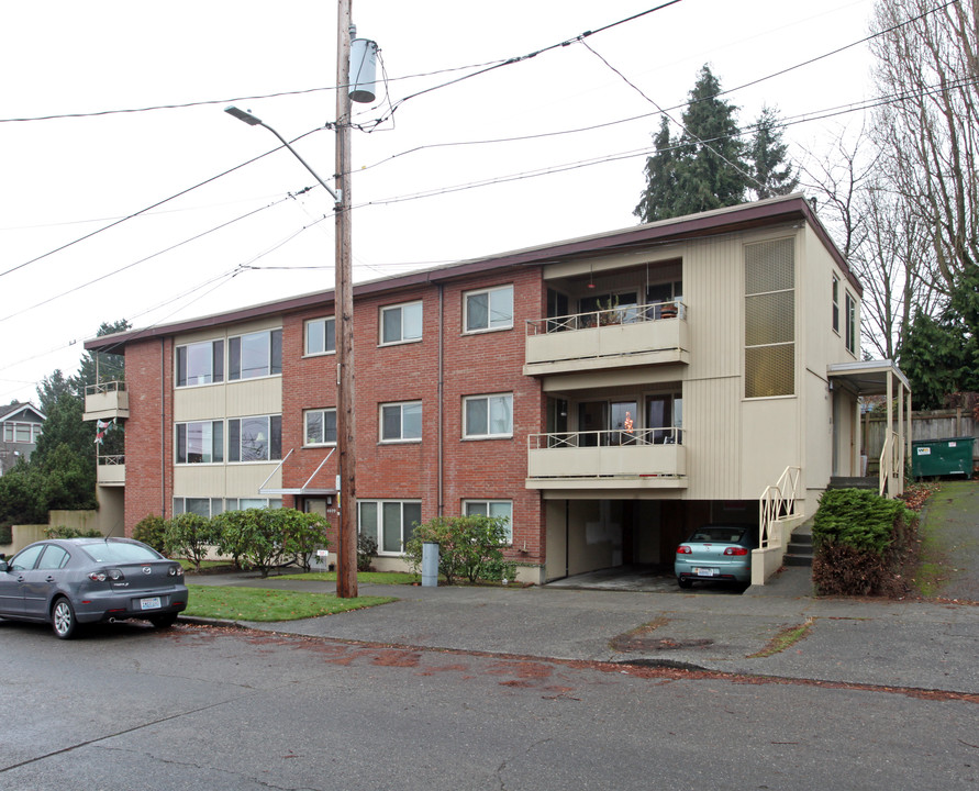 4407 Evanston Ave N in Seattle, WA - Foto de edificio