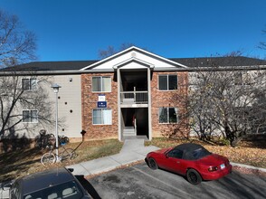 709/711 Giles in Blacksburg, VA - Building Photo - Building Photo