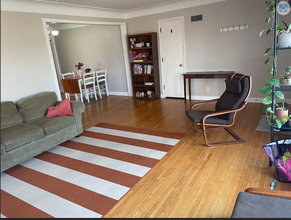 5349 Portland Ave, Unit 5349 in Minneapolis, MN - Foto de edificio - Building Photo