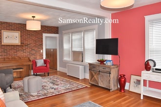 69 Nathaniel Ave in Pawtucket, RI - Foto de edificio - Building Photo