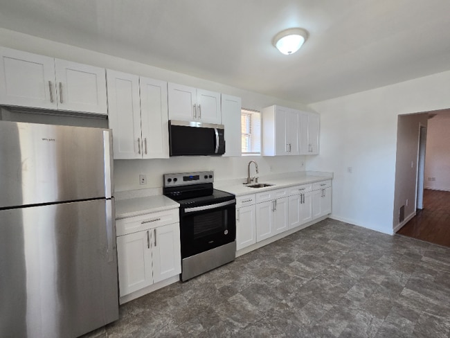 101-103-103 Shultas Pl in Hartford, CT - Building Photo - Building Photo