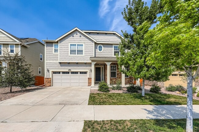 property at 14810 Vienna Cir