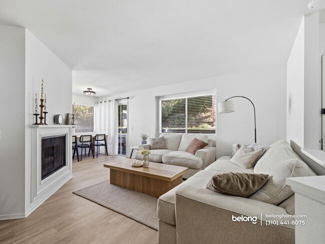 property at 26914 Flo Ln