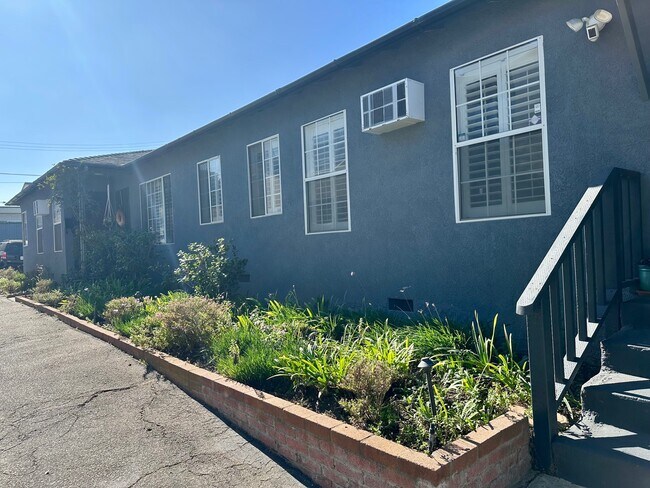 3412 Pearl St, Unit 3412 in Santa Monica, CA - Foto de edificio - Building Photo