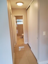 2621 Grant St, Unit 8A in Hollywood, FL - Building Photo - Building Photo