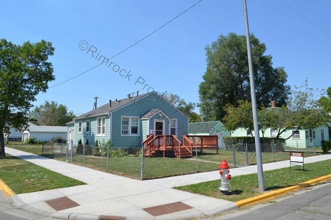 property at 424 S 29th St