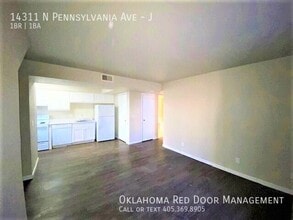 14311 N Pennsylvania Ave in Oklahoma City, OK - Building Photo - Building Photo