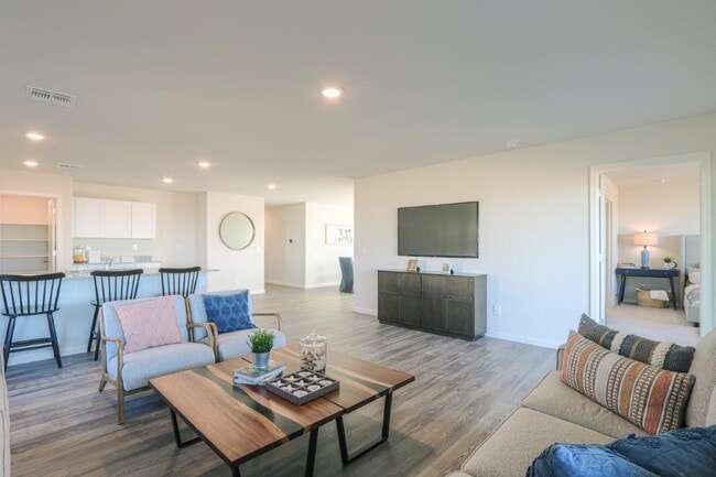property at 2440 Tapatio Dr