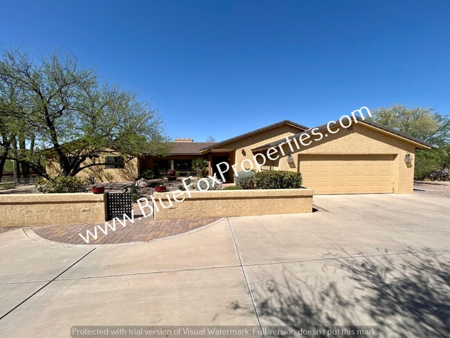 4340 E Cerrada Del Charro in Tucson, AZ - Building Photo - Building Photo