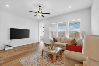 11900 Dillon Fls Dr in Austin, TX - Building Photo - Building Photo
