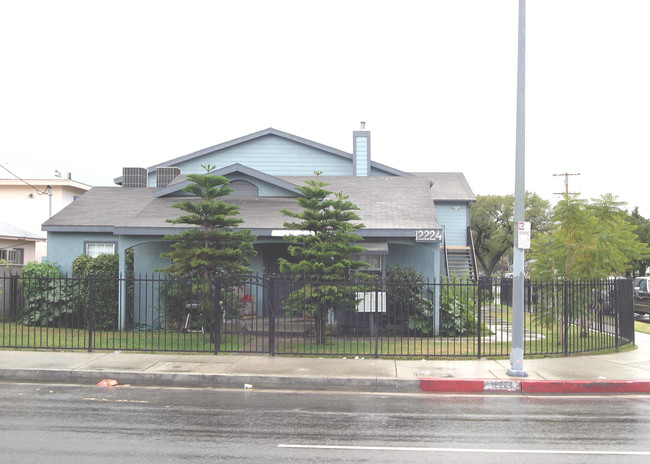 12224 Vanowen St in North Hollywood, CA - Building Photo - Building Photo