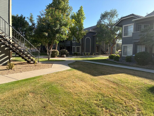 property at 255 S Kyrene Rd