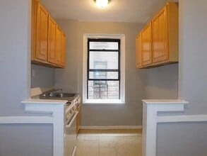 253 E 181st St, Unit 3A in Bronx, NY - Building Photo - Building Photo