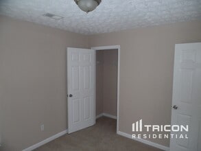 3983 Cameron Close in Ellenwood, GA - Building Photo - Building Photo