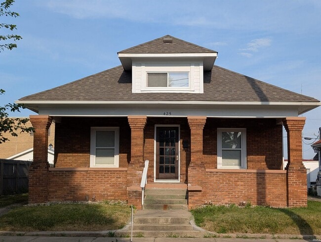 property at 425 N Market St