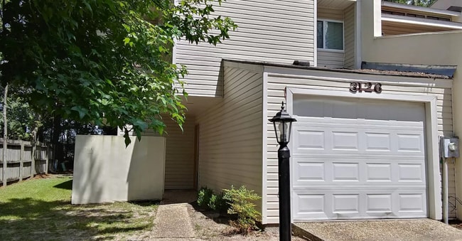 property at 3126 Tyndall Dr