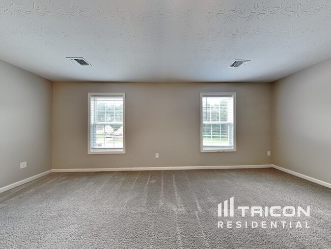 1206 Oakland Dr in Monroe, GA - Building Photo - Building Photo