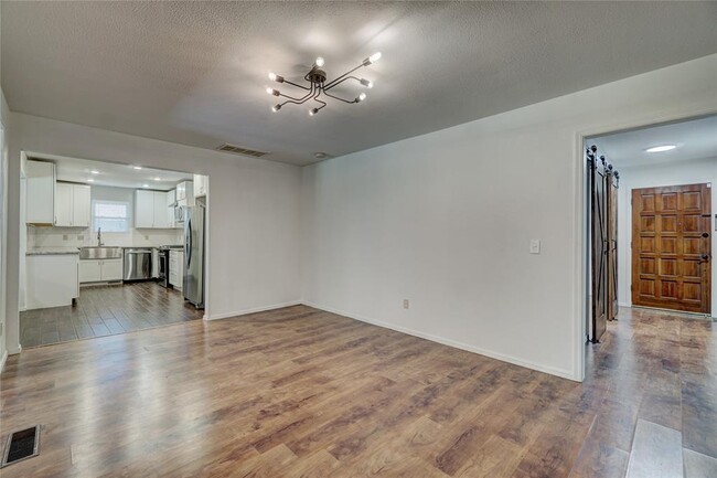 1124 Merrymen Grn in Norman, OK - Building Photo - Building Photo