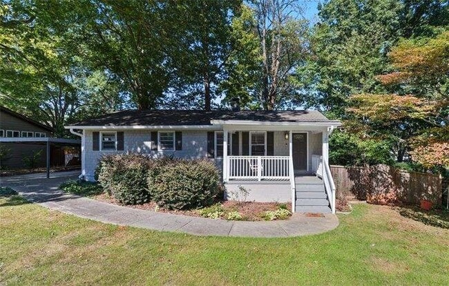 property at 1003 Valley Dr