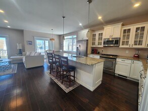 16 N Decatur Ave in Margate City, NJ - Building Photo - Building Photo