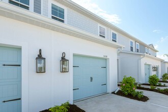 Martinique at Lakewood Ranch in Sarasota, FL - Foto de edificio - Building Photo