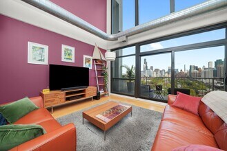 1530 S State St in Chicago, IL - Building Photo - Building Photo