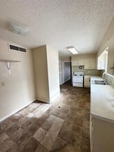 4410 Roosevelt Dr in Midland, TX - Building Photo - Building Photo