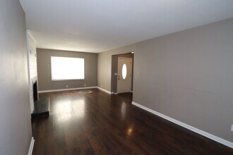 830 W 14th St in Junction City, KS - Building Photo - Building Photo