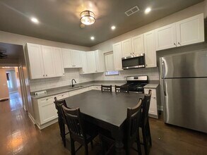 1428 S Central Park Ave in Chicago, IL - Foto de edificio - Building Photo