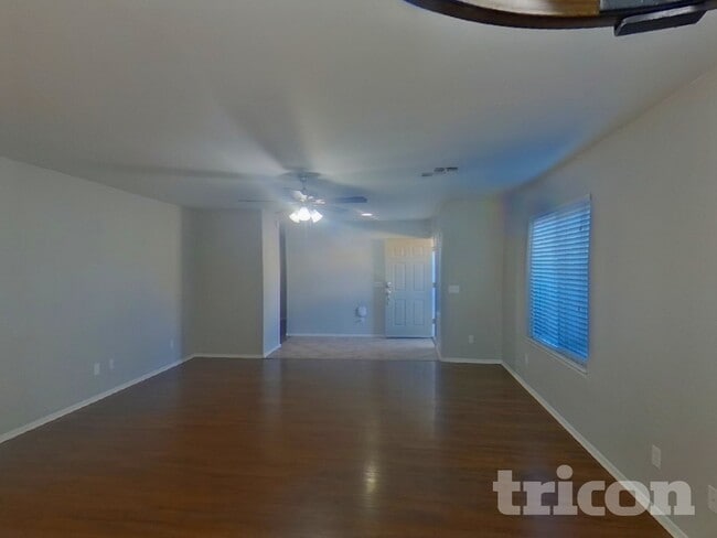 43738 Elm Dr in Maricopa, AZ - Building Photo - Building Photo