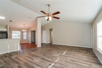 3748 NE 15th Pl in Cape Coral, FL - Building Photo - Building Photo