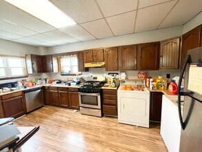 28 Harbor View St, Unit 3 in Boston, MA - Building Photo - Building Photo
