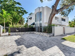 3219 W San Juan St in Tampa, FL - Building Photo - Building Photo