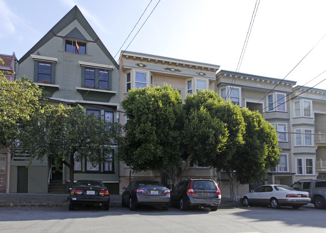 455-459 1/2 Sanchez St. in San Francisco, CA - Building Photo - Building Photo