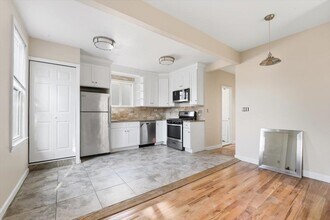 59 Ocean Ave in Jersey City, NJ - Building Photo - Building Photo