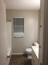 2401 Cottonwood Dr in Georgetown, TX - Building Photo - Building Photo