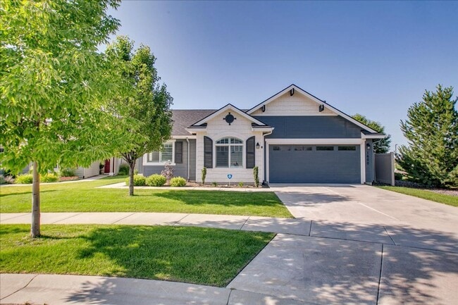 property at 1600 N Snowfield Pl