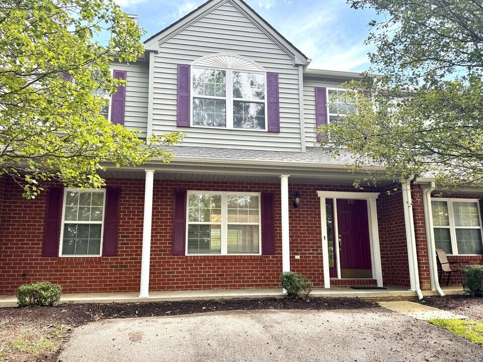 270 Tall Oak Blvd NW in Christiansburg, VA - Building Photo