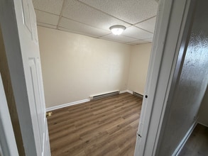 15 S Stewart St in Blairsville, PA - Foto de edificio - Building Photo