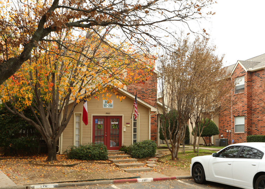 Evergreen Condominiums Photo