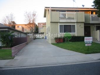 2707 Carnegie Ln, Unit 3 in Redondo Beach, CA - Foto de edificio