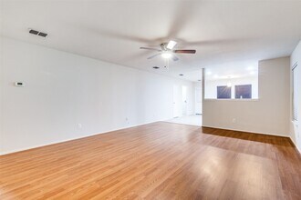 1909 Diamond Lake Trail in Justin, TX - Building Photo - Building Photo